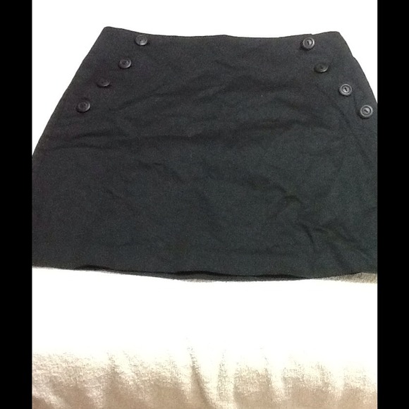 Cute black skirt