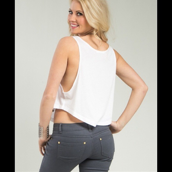 New York Tank - Picture 2 of 2