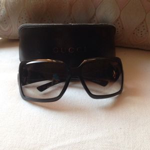 🎀 Sale 🎀Authentic Gucci Sunglasses ..