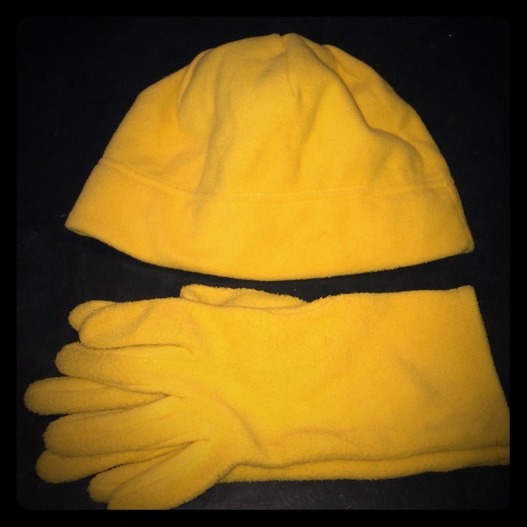 Lands' End Mustard Matching Hat, Gloves, Scarf Set