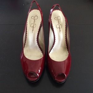 Jessica Simpson patten leather sling backs