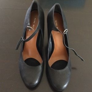 NINE WEST Mary Jane heels