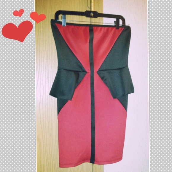 2 ×s Host pick Red and black peplum dress - Picture 2 of 2