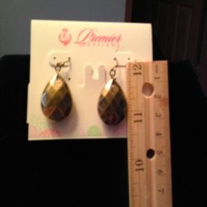 Beautiful Boca fishhook earrings