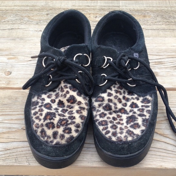 Leopard T.U.K creepers