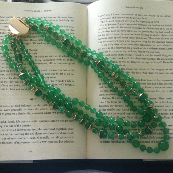 Talbots Necklace 3 string Green beaded