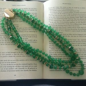 Talbots Necklace 3 string Green beaded