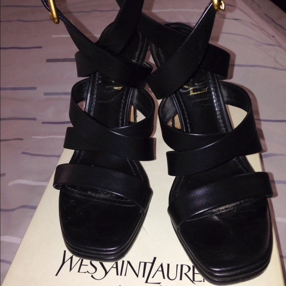 YSL montaig sandals in black (authentic) - Picture 2 of 4