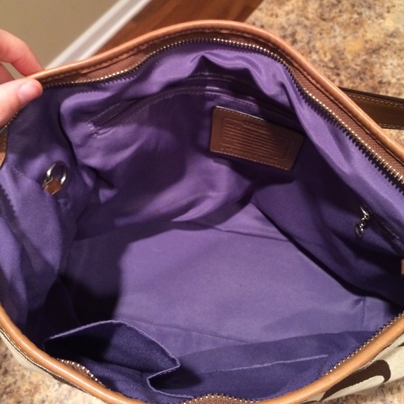 Authentic Coach Signature Handbag - Picture 2 of 3