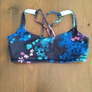Lululemon Free to Be Bra in petal pop