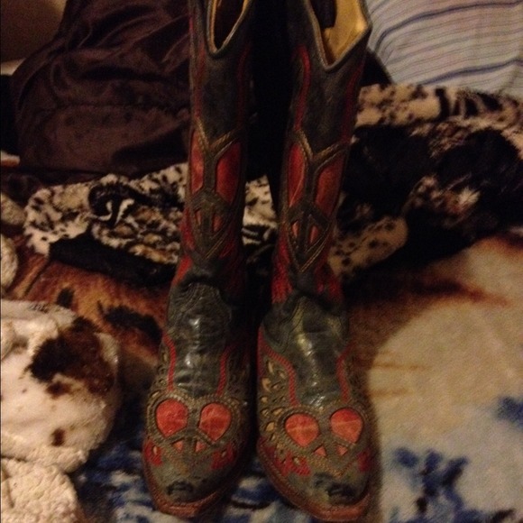 Corral boots!!!