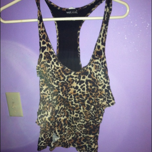 wet seal Tops - Tiered cheetah Tank :)