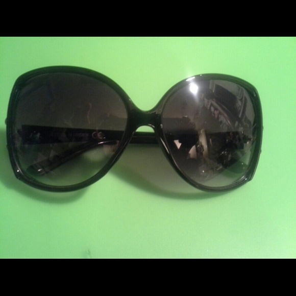 Steve Madden Sunglasses