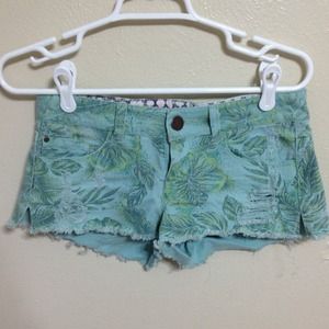 Pacsun floral shorts
