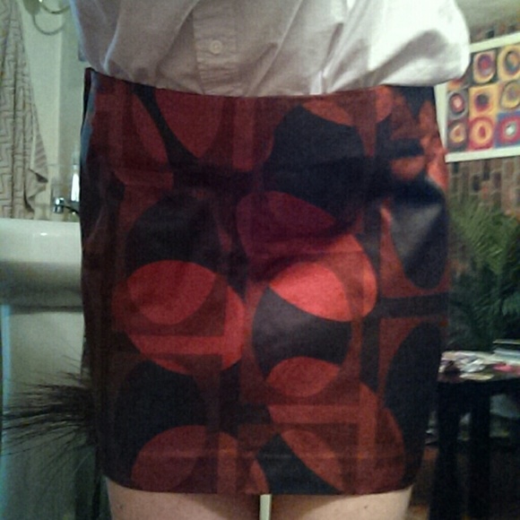 little mini...   NOT WORN - Picture 1 of 3