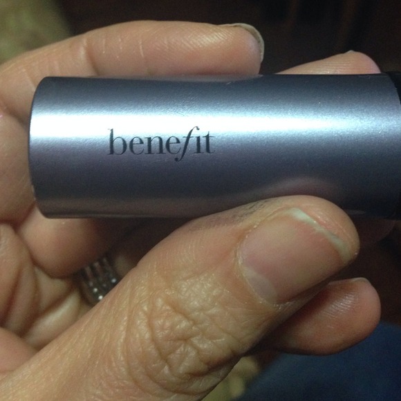 Two benefit stick foundation