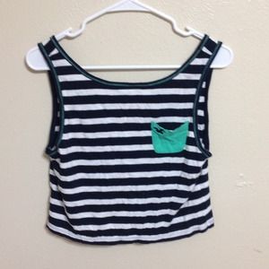 Hollister crop top