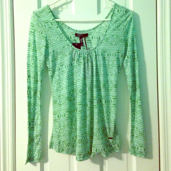 Printed Soft Green Long Sleeve