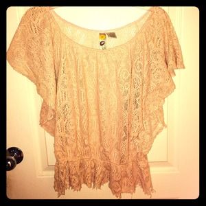 Mimi chica woven top