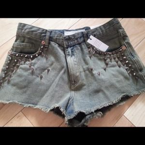 NWT** Topshop studded shorts