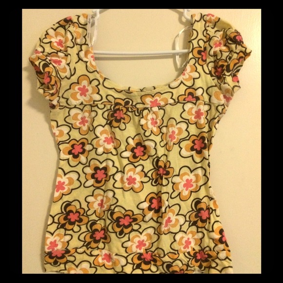 Floral top