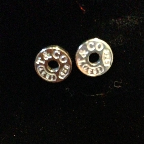 Tiffany 1837 earrings (100% authentic)