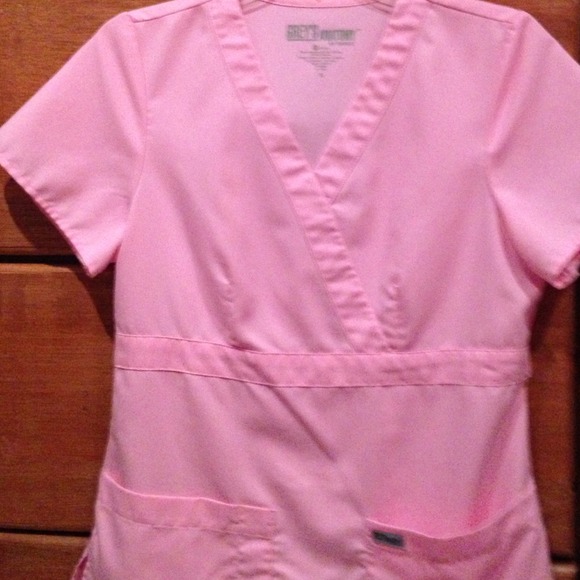 Greys Anatomy pink scrub set