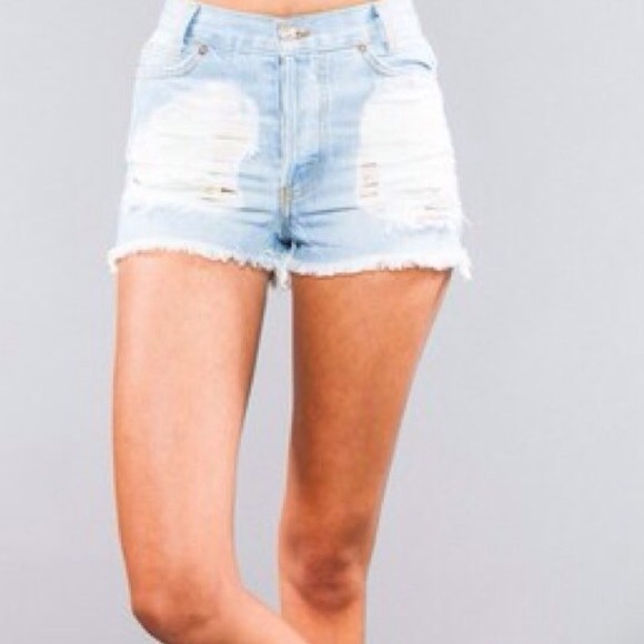 Brandy Melville high waisted shorts
