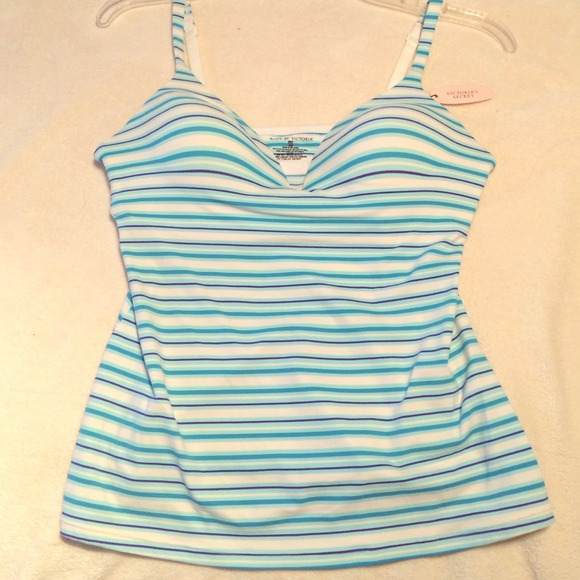 NWT Victoria's Secret Cami with built in bra!