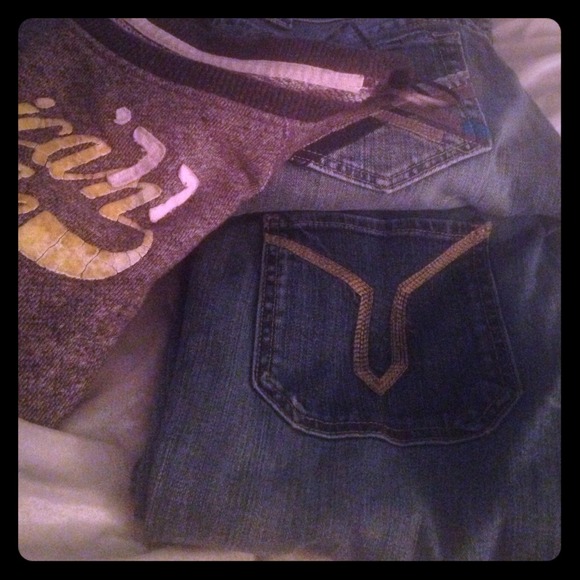 VIGOSS JEANS BOTH and American Eagle sweatshirt