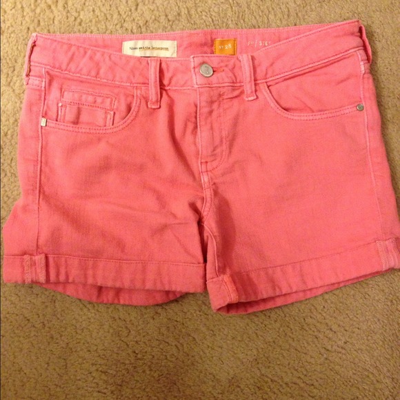 *SOLD* New pink shorts from anthropologie