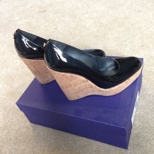 Stuart Weitzman Corkswoon Wedge 8