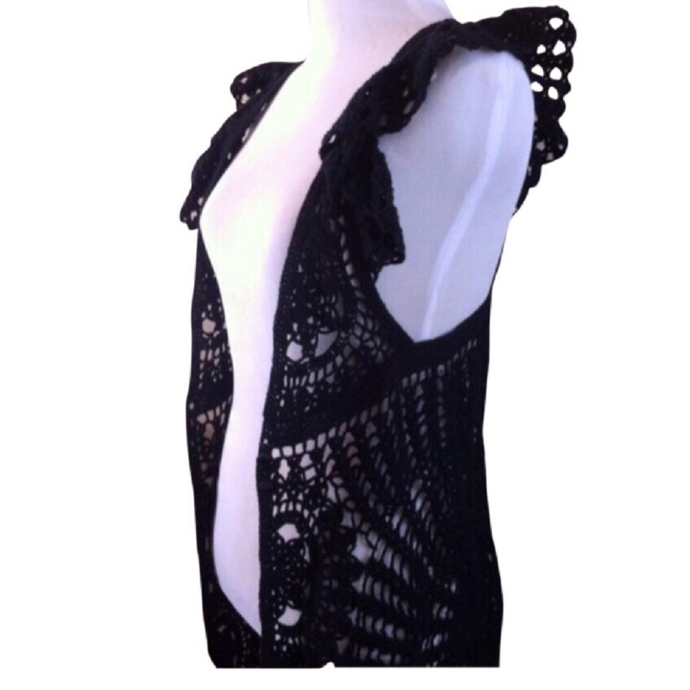 Romeo&Juliet Couture top/vest crochet!🔆reduced