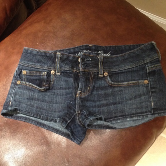 American Eagle shorts size 0-SOLD IN BUNDLE