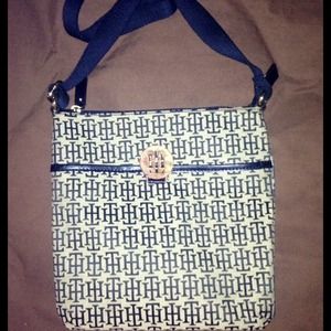 Tommy Hilfiger cross body