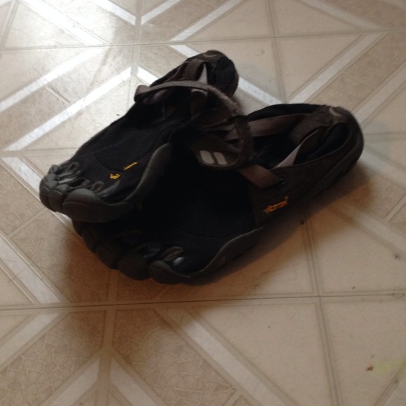 Vibram five fingers