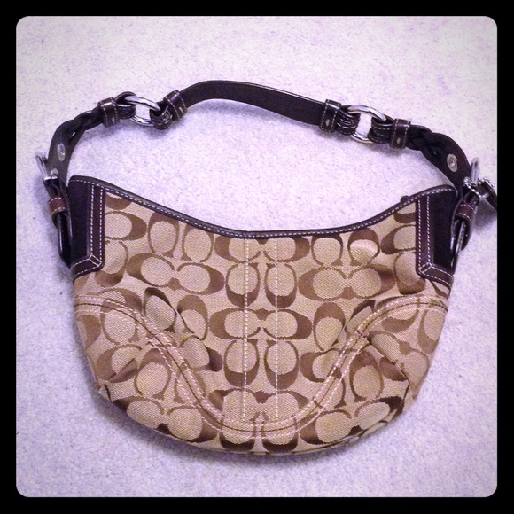 Coach signature C handbag