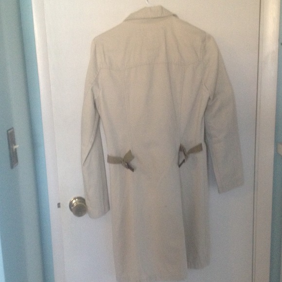 Spring jacket - Picture 3 of 3