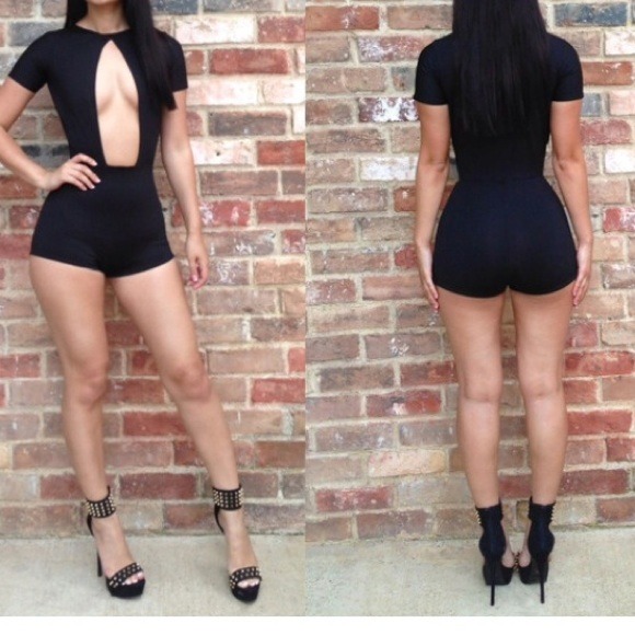 Black romper - Picture 1 of 1