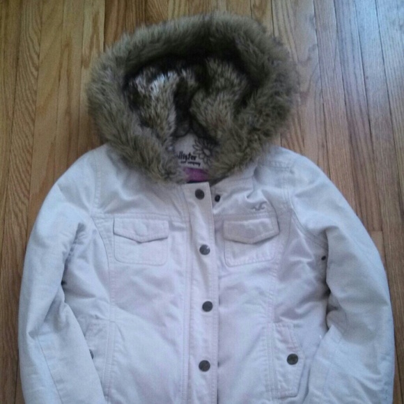 Hollister coat