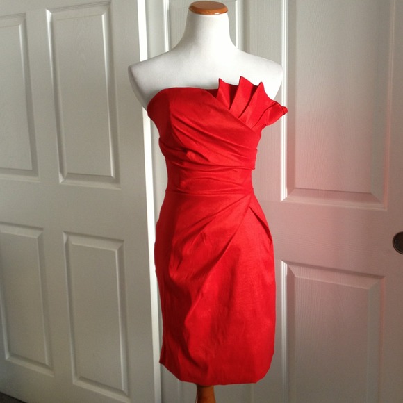 Lenovia Dresses & Skirts - 👗 Red Beauty Party Dress