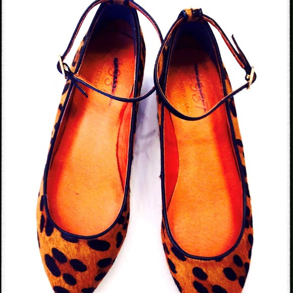 RESERVED New J. Crew tortoise shell flats size 6