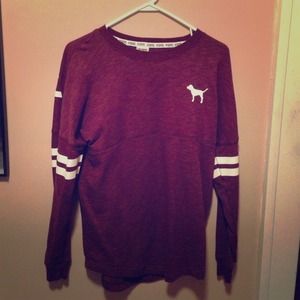 Maroon VS pink varsity crew