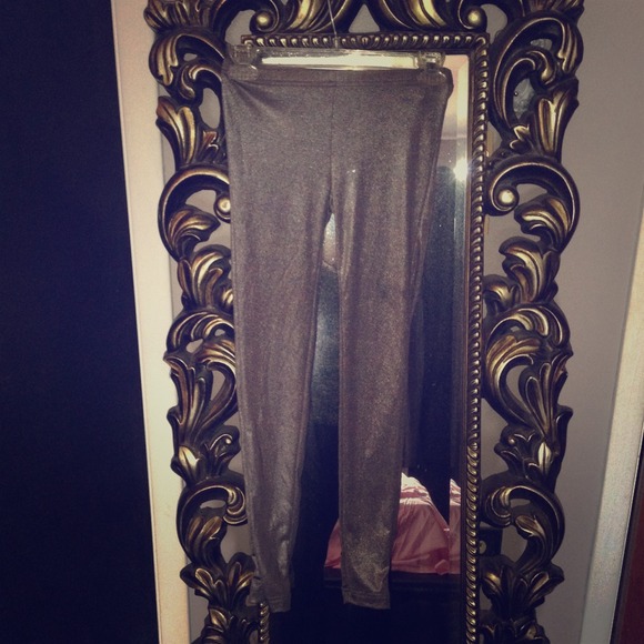 Metallic Silver leggings
