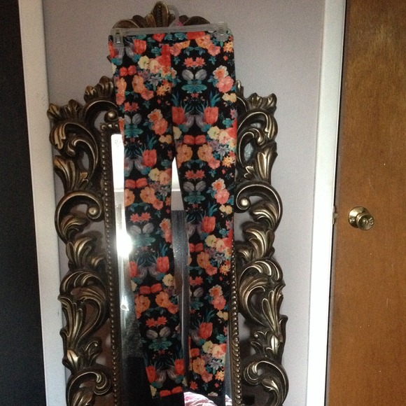 Nollie floral leggings