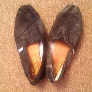 TOMS Shoes