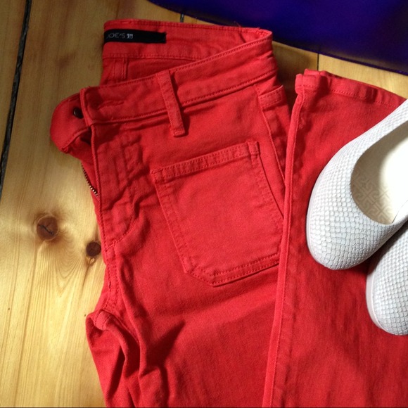 Joes red straight leg jeans with wider bottom - Picture 3 of 4