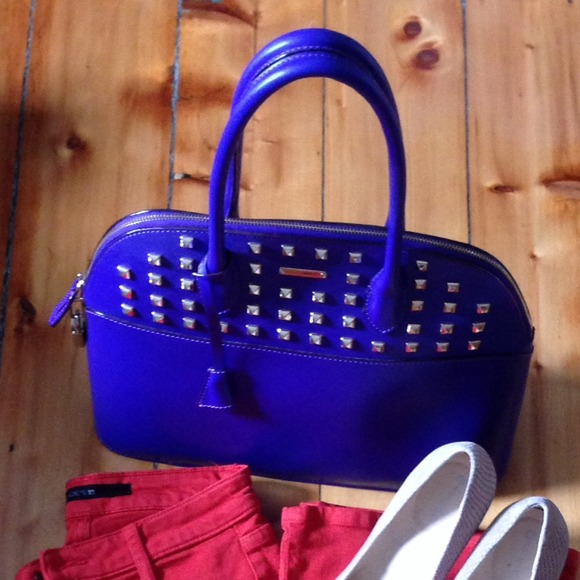 Joes red straight leg jeans with wider bottom - Picture 4 of 4