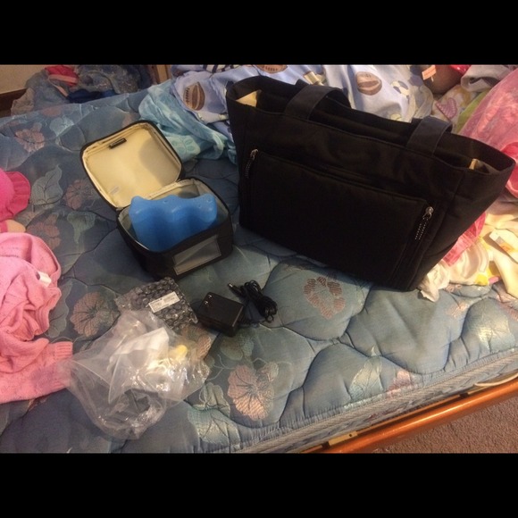 Madela brestfeeding pump 👶