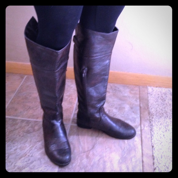 Tall leather brown boots worn ONCE!!!!!